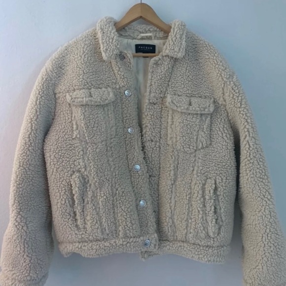 PacSun Other - All Beige Sherpa Jacket